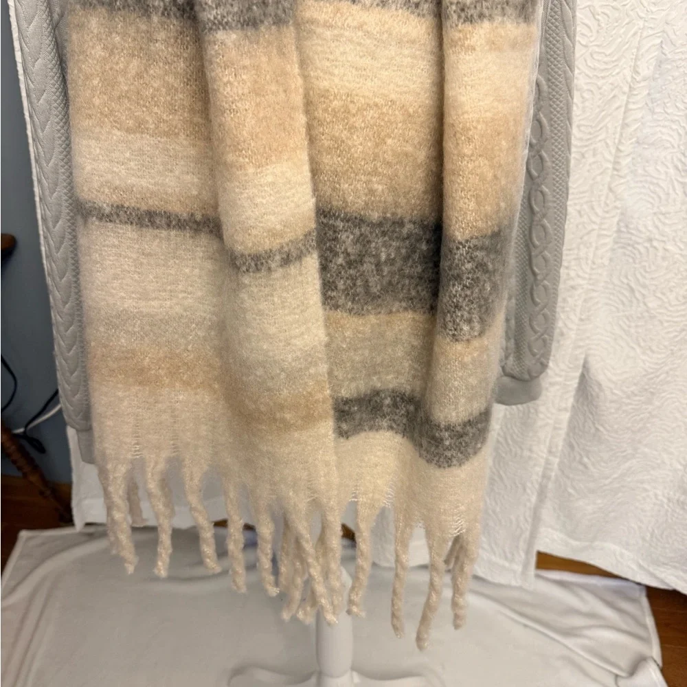 Montana Neutral Stripes Fluffy Scarf Cozy Plaid Scarf with Fringe NWOT
